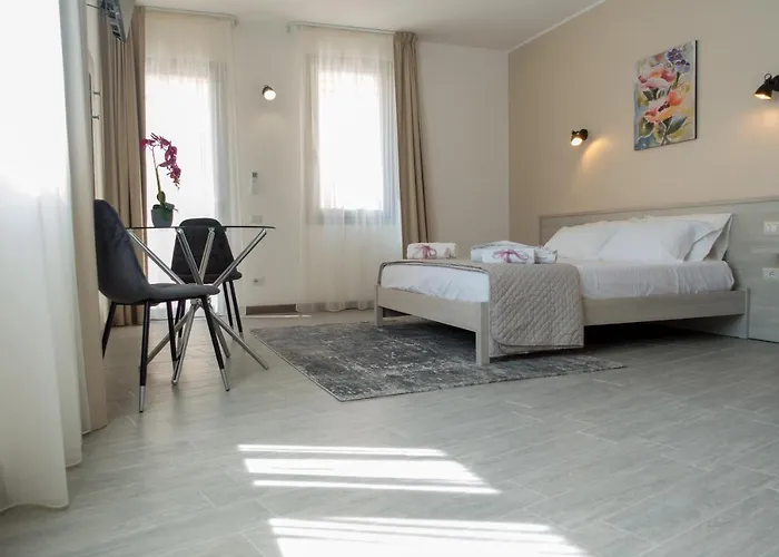 Green Guest House Pensión 3*